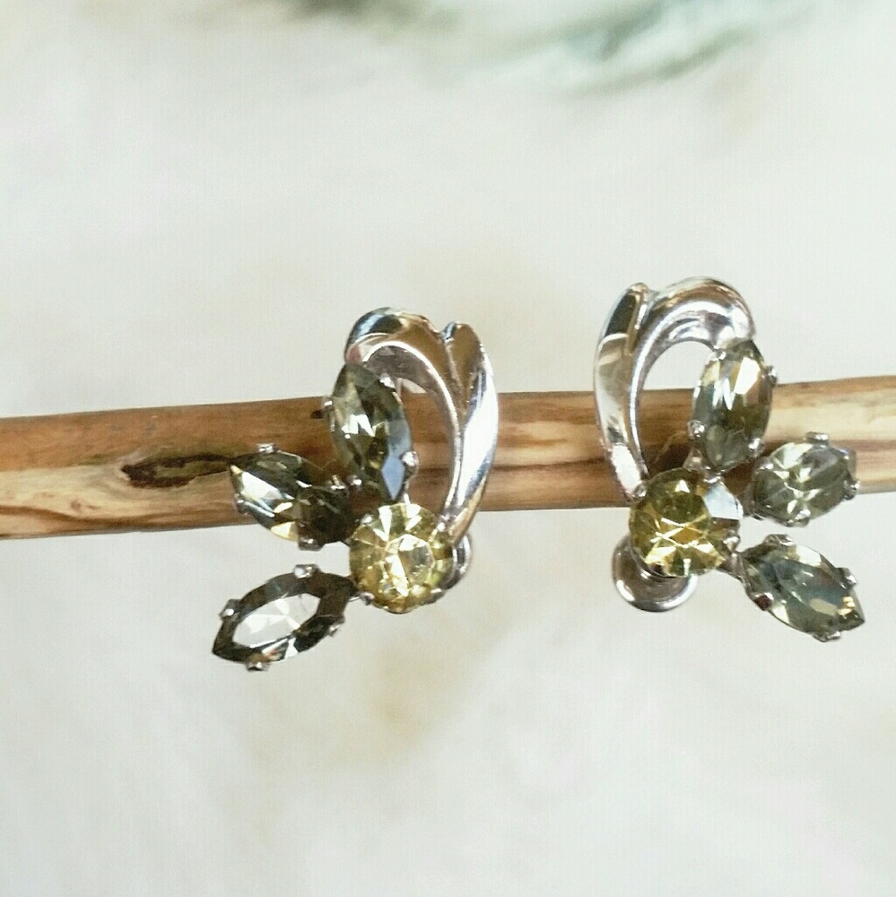 VINTAGE VAN DELL 925 SILVER SCREW BACK EARRINGS